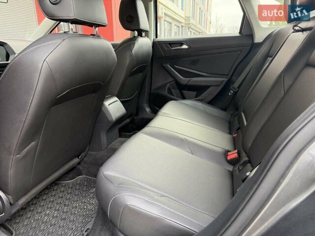 Сірий Фольксваген Джетта, об'ємом двигуна 1.4 л та пробігом 59 тис. км за 16800 $, фото 43 на Automoto.ua