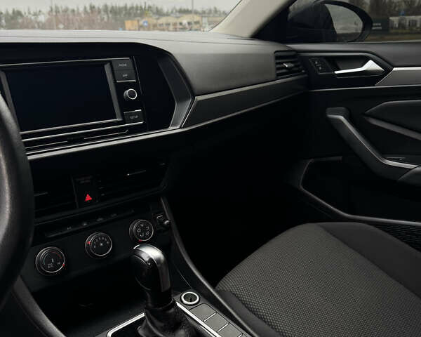 Серый Фольксваген Джетта, объемом двигателя 1.4 л и пробегом 80 тыс. км за 13300 $, фото 12 на Automoto.ua