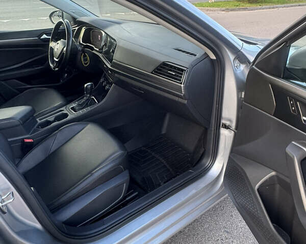 Серый Фольксваген Джетта, объемом двигателя 1.4 л и пробегом 75 тыс. км за 17200 $, фото 9 на Automoto.ua