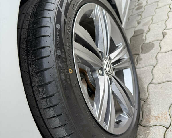 Серый Фольксваген Джетта, объемом двигателя 1.4 л и пробегом 124 тыс. км за 15800 $, фото 20 на Automoto.ua