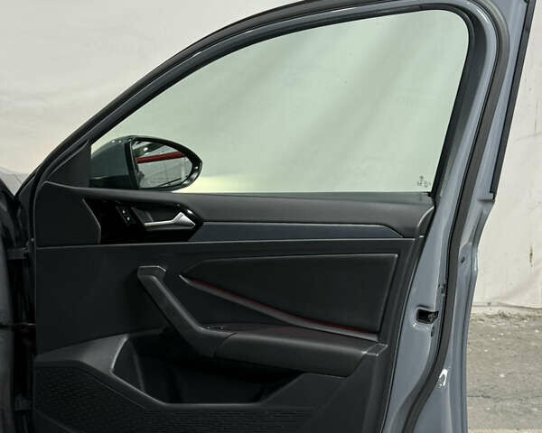 Серый Фольксваген Джетта, объемом двигателя 1.98 л и пробегом 70 тыс. км за 18200 $, фото 18 на Automoto.ua