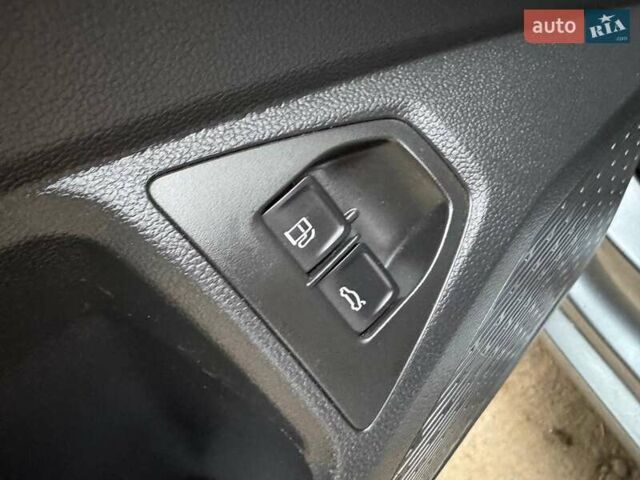 Сірий Фольксваген Джетта, об'ємом двигуна 1.4 л та пробігом 87 тис. км за 13500 $, фото 31 на Automoto.ua