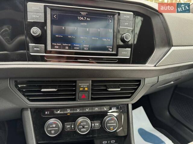 Серый Фольксваген Джетта, объемом двигателя 1.4 л и пробегом 125 тыс. км за 14200 $, фото 35 на Automoto.ua