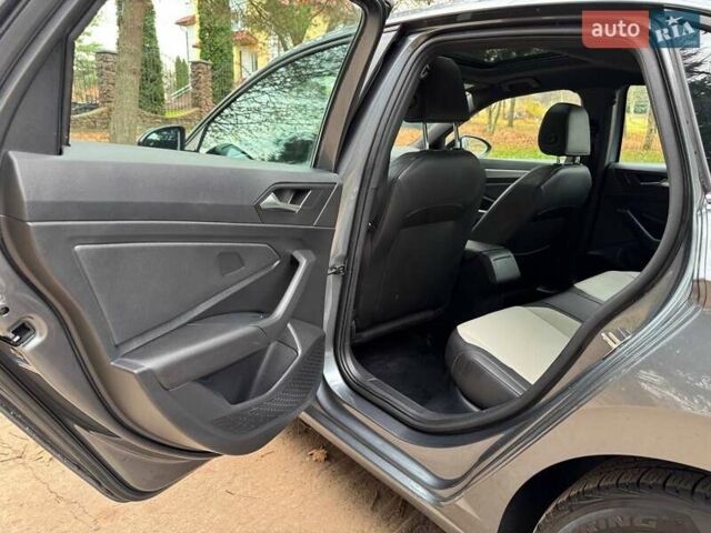 Серый Фольксваген Джетта, объемом двигателя 1.4 л и пробегом 125 тыс. км за 14200 $, фото 34 на Automoto.ua