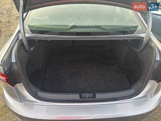 Сірий Фольксваген Джетта, об'ємом двигуна 1.4 л та пробігом 126 тис. км за 13900 $, фото 4 на Automoto.ua