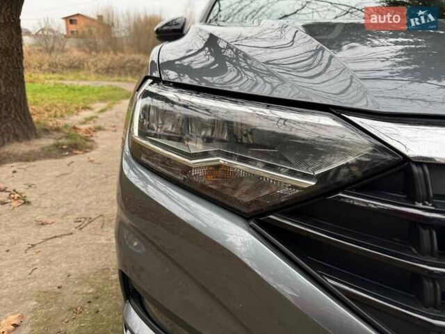 Серый Фольксваген Джетта, объемом двигателя 1.4 л и пробегом 125 тыс. км за 14200 $, фото 37 на Automoto.ua