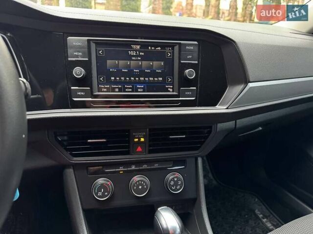 Сірий Фольксваген Джетта, об'ємом двигуна 1.4 л та пробігом 87 тис. км за 13500 $, фото 27 на Automoto.ua