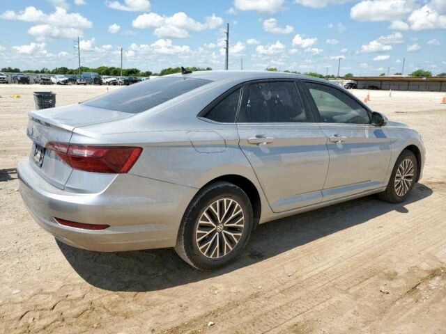 Серый Фольксваген Джетта, объемом двигателя 1.4 л и пробегом 50 тыс. км за 3800 $, фото 2 на Automoto.ua