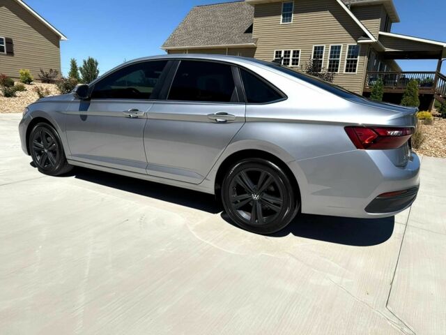 Серый Фольксваген Джетта, объемом двигателя 1.5 л и пробегом 12 тыс. км за 11000 $, фото 6 на Automoto.ua