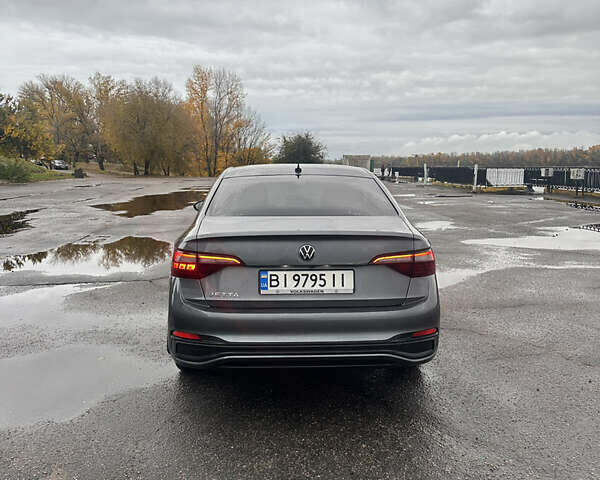 Серый Фольксваген Джетта, объемом двигателя 1.5 л и пробегом 83 тыс. км за 19000 $, фото 5 на Automoto.ua