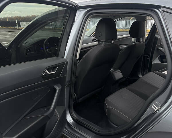 Серый Фольксваген Джетта, объемом двигателя 1.5 л и пробегом 83 тыс. км за 19000 $, фото 15 на Automoto.ua