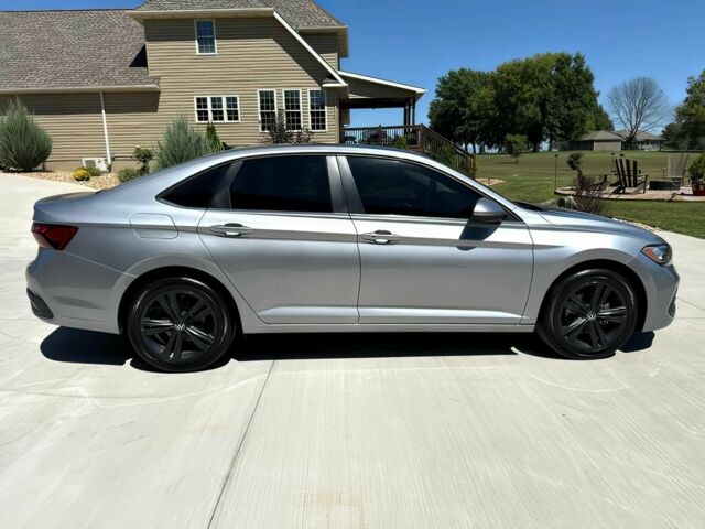 Серый Фольксваген Джетта, объемом двигателя 1.5 л и пробегом 12 тыс. км за 11000 $, фото 3 на Automoto.ua