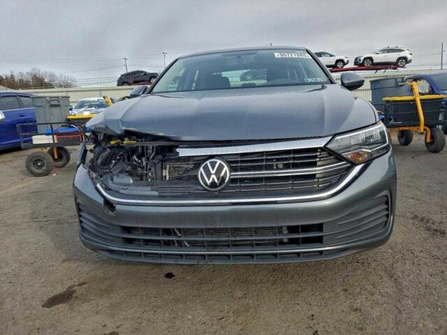 Сірий Фольксваген Джетта, об'ємом двигуна 1.5 л та пробігом 47 тис. км за 3000 $, фото 4 на Automoto.ua