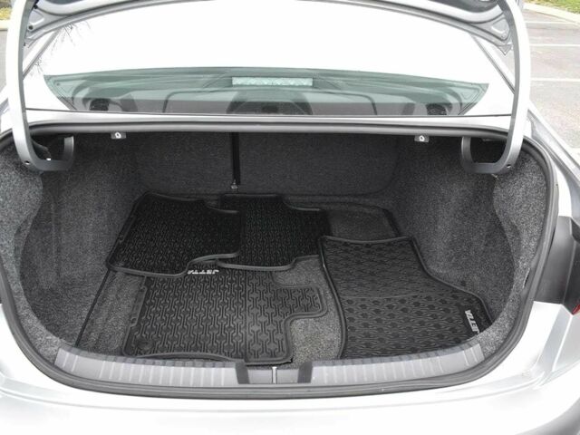 Серый Фольксваген Джетта, объемом двигателя 1.5 л и пробегом 15 тыс. км за 4500 $, фото 6 на Automoto.ua