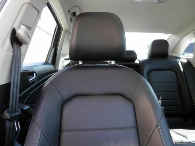 Серый Фольксваген Джетта, объемом двигателя 1.5 л и пробегом 23 тыс. км за 13400 $, фото 8 на Automoto.ua