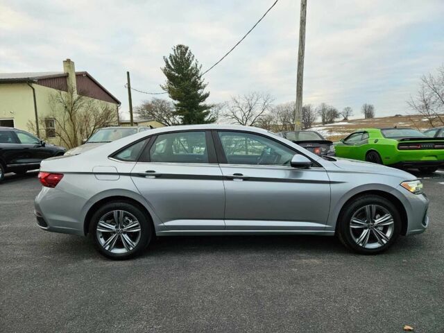 Серый Фольксваген Джетта, объемом двигателя 1.5 л и пробегом 13 тыс. км за 9000 $, фото 5 на Automoto.ua