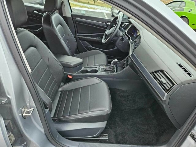 Серый Фольксваген Джетта, объемом двигателя 1.5 л и пробегом 13 тыс. км за 9000 $, фото 10 на Automoto.ua