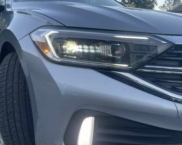 Сірий Фольксваген Джетта, об'ємом двигуна 1.5 л та пробігом 25 тис. км за 24500 $, фото 8 на Automoto.ua