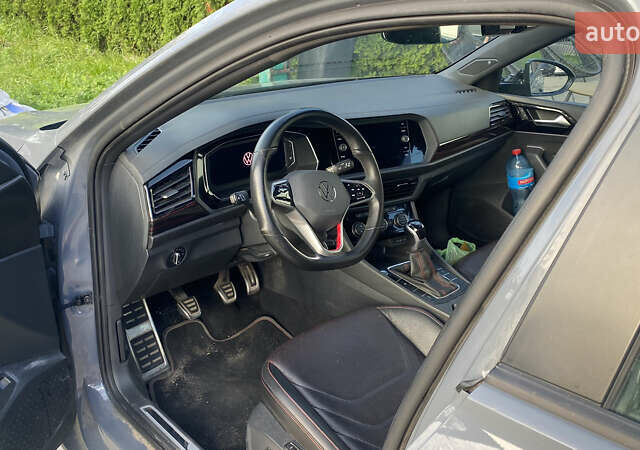 Сірий Фольксваген Джетта, об'ємом двигуна 1.98 л та пробігом 46 тис. км за 18900 $, фото 14 на Automoto.ua