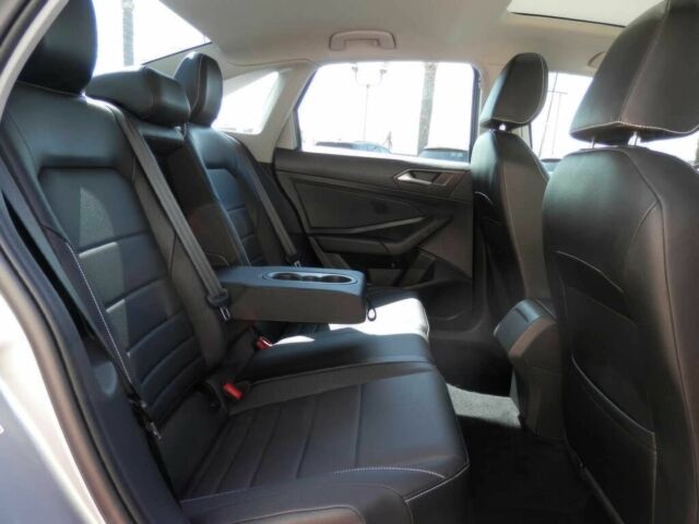 Серый Фольксваген Джетта, объемом двигателя 1.5 л и пробегом 23 тыс. км за 13400 $, фото 9 на Automoto.ua