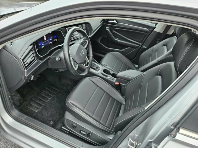 Серый Фольксваген Джетта, объемом двигателя 1.5 л и пробегом 13 тыс. км за 9000 $, фото 9 на Automoto.ua