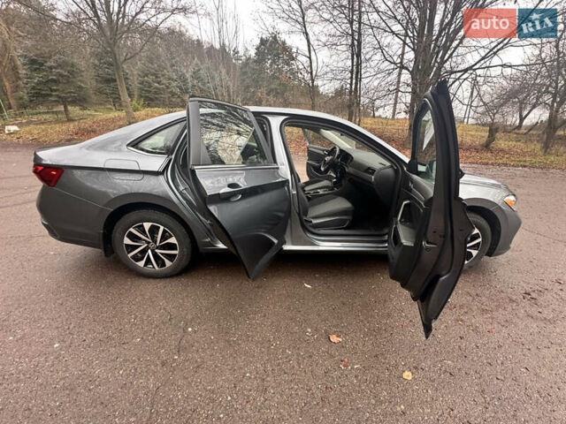 Сірий Фольксваген Джетта, об'ємом двигуна 1.5 л та пробігом 7 тис. км за 19800 $, фото 25 на Automoto.ua