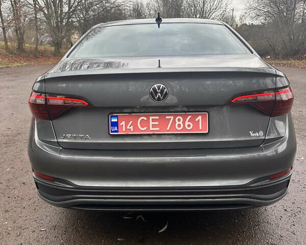 Сірий Фольксваген Джетта, об'ємом двигуна 1.5 л та пробігом 7 тис. км за 19800 $, фото 10 на Automoto.ua
