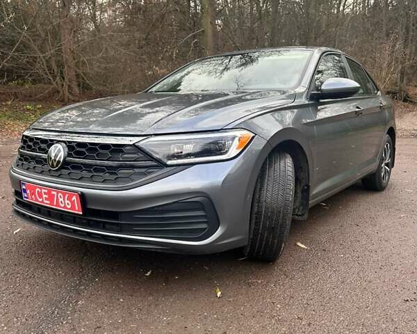 Сірий Фольксваген Джетта, об'ємом двигуна 1.5 л та пробігом 7 тис. км за 19800 $, фото 1 на Automoto.ua