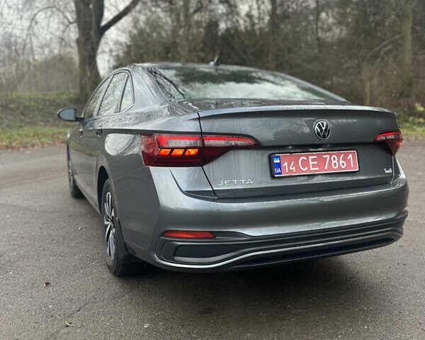 Сірий Фольксваген Джетта, об'ємом двигуна 1.5 л та пробігом 7 тис. км за 19800 $, фото 15 на Automoto.ua