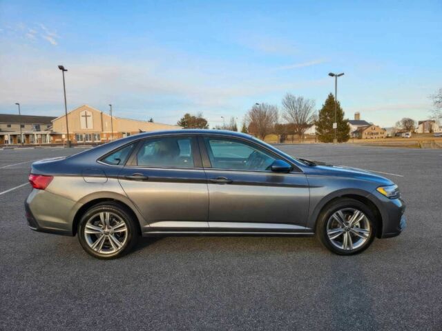 Сірий Фольксваген Джетта, об'ємом двигуна 1.5 л та пробігом 30 тис. км за 9600 $, фото 4 на Automoto.ua