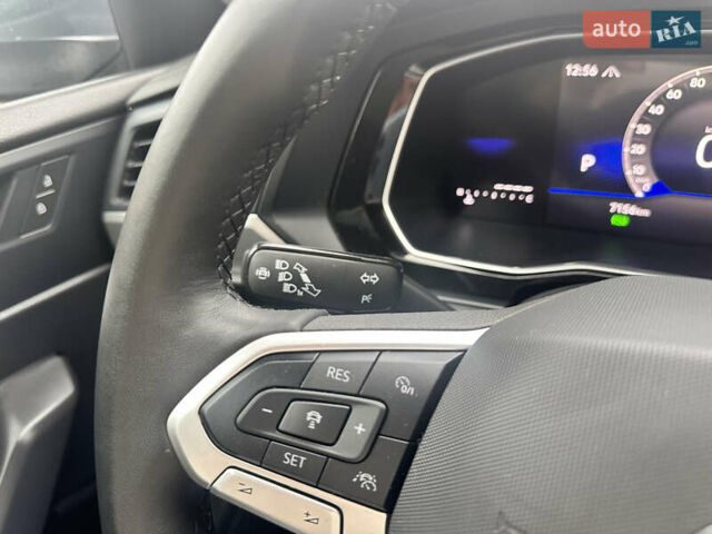 Сірий Фольксваген Джетта, об'ємом двигуна 1.5 л та пробігом 7 тис. км за 19800 $, фото 38 на Automoto.ua