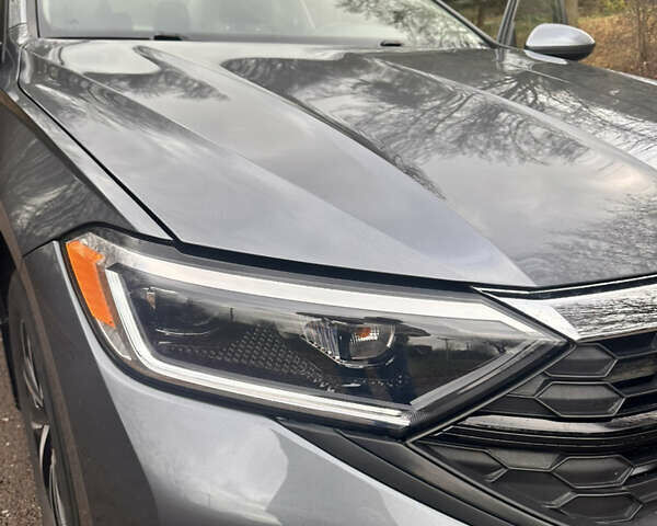 Сірий Фольксваген Джетта, об'ємом двигуна 1.5 л та пробігом 7 тис. км за 19800 $, фото 26 на Automoto.ua