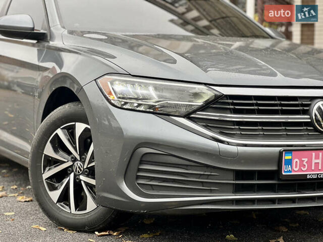 Серый Фольксваген Джетта, объемом двигателя 1.5 л и пробегом 40 тыс. км за 17700 $, фото 23 на Automoto.ua