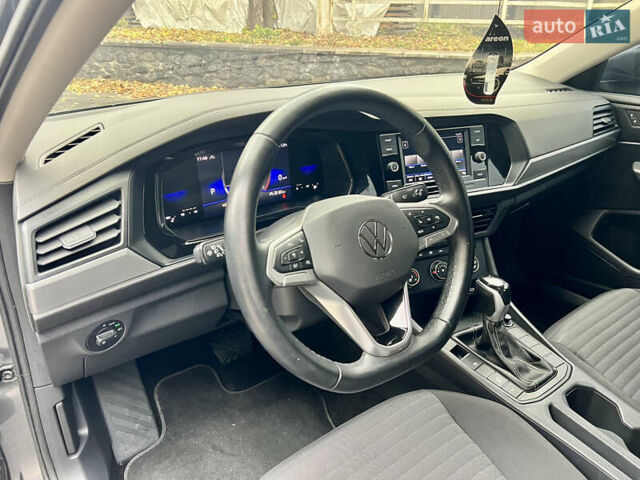 Серый Фольксваген Джетта, объемом двигателя 1.5 л и пробегом 40 тыс. км за 17700 $, фото 18 на Automoto.ua