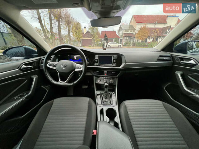 Серый Фольксваген Джетта, объемом двигателя 1.5 л и пробегом 40 тыс. км за 17700 $, фото 16 на Automoto.ua