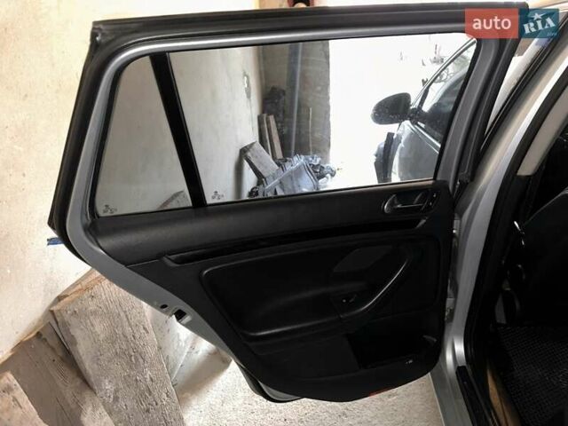 Серый Фольксваген Джетта, объемом двигателя 2.48 л и пробегом 255 тыс. км за 4500 $, фото 22 на Automoto.ua