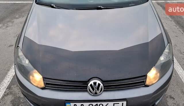 Серый Фольксваген Джетта, объемом двигателя 2.48 л и пробегом 194 тыс. км за 8750 $, фото 11 на Automoto.ua