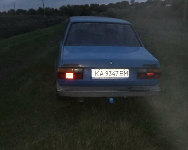 Синий Фольксваген Джетта, объемом двигателя 1.5 л и пробегом 460 тыс. км за 700 $, фото 2 на Automoto.ua