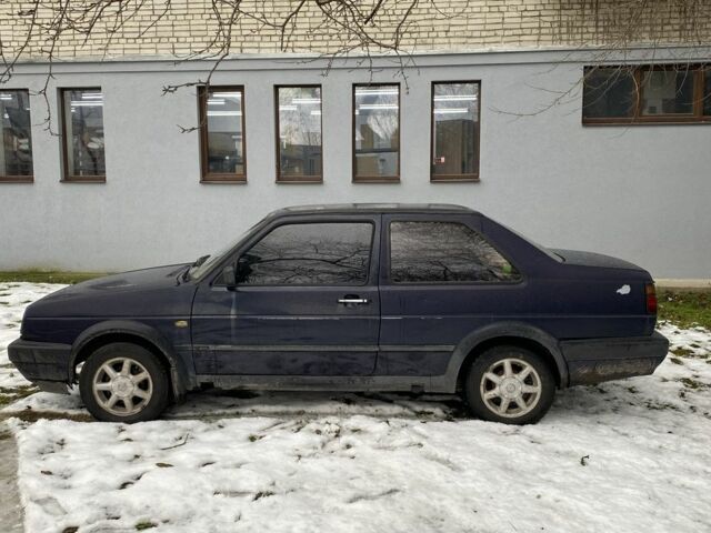 Синий Фольксваген Джетта, объемом двигателя 1.8 л и пробегом 352 тыс. км за 900 $, фото 2 на Automoto.ua