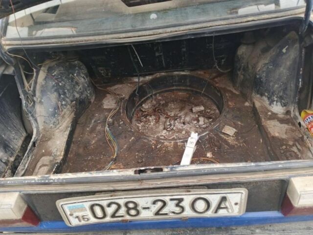 Синій Фольксваген Джетта, об'ємом двигуна 0 л та пробігом 100 тис. км за 500 $, фото 6 на Automoto.ua