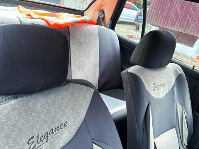 Синій Фольксваген Джетта, об'ємом двигуна 1.6 л та пробігом 210 тис. км за 750 $, фото 4 на Automoto.ua