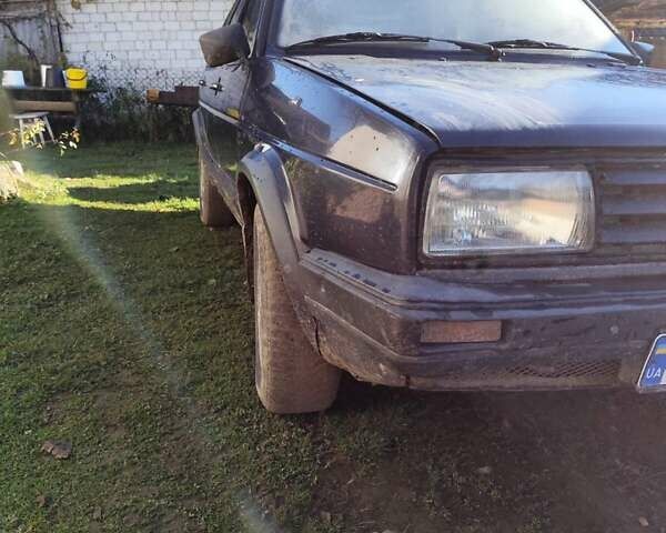 Синий Фольксваген Джетта, объемом двигателя 1.6 л и пробегом 130 тыс. км за 550 $, фото 3 на Automoto.ua