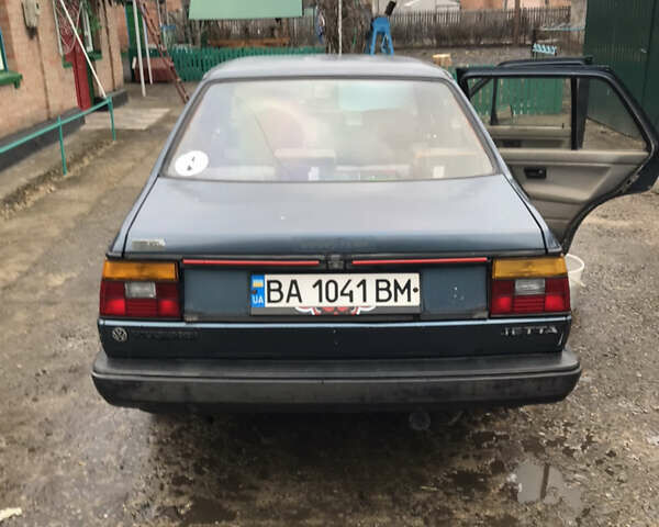 Синій Фольксваген Джетта, об'ємом двигуна 1.3 л та пробігом 437 тис. км за 1500 $, фото 3 на Automoto.ua