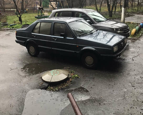 Синій Фольксваген Джетта, об'ємом двигуна 1.3 л та пробігом 437 тис. км за 1500 $, фото 2 на Automoto.ua