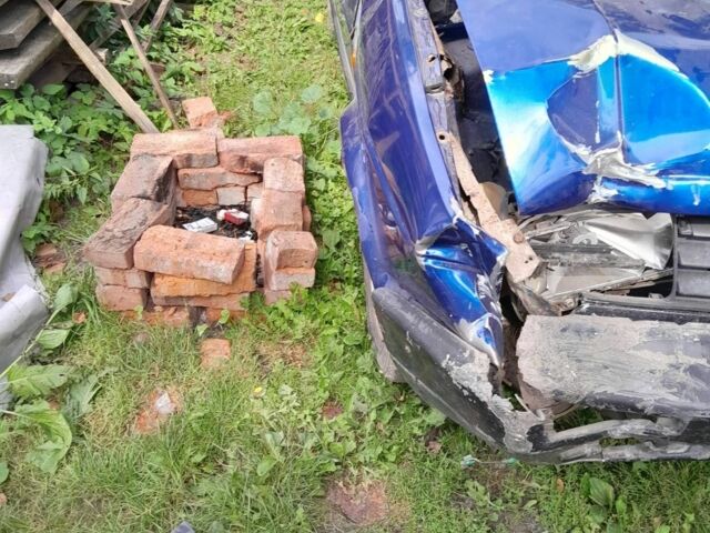 Синий Фольксваген Джетта, объемом двигателя 1.3 л и пробегом 1000 тыс. км за 500 $, фото 2 на Automoto.ua