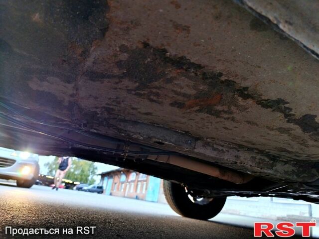 Фольксваген Джетта 1988 в Чернигове на Automoto.ua Синий Фольксваген Джетта, объемом двигателя 1.6 л и пробегом 0 тыс. км за 1400 $, фото 6 на Automoto.ua