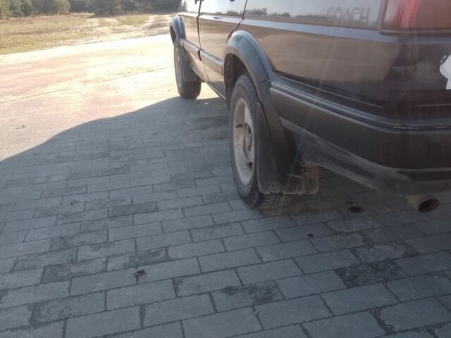 Синий Фольксваген Джетта, объемом двигателя 1.3 л и пробегом 89 тыс. км за 1250 $, фото 2 на Automoto.ua