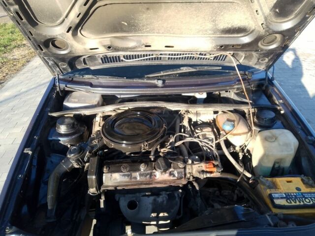 Синий Фольксваген Джетта, объемом двигателя 1.3 л и пробегом 89 тыс. км за 1250 $, фото 7 на Automoto.ua