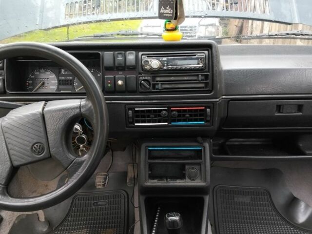 Синій Фольксваген Джетта, об'ємом двигуна 1.6 л та пробігом 350 тис. км за 750 $, фото 2 на Automoto.ua