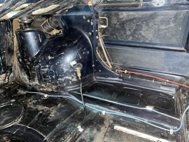 Синий Фольксваген Джетта, объемом двигателя 1.8 л и пробегом 300 тыс. км за 1000 $, фото 18 на Automoto.ua